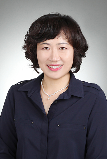 권진 사진