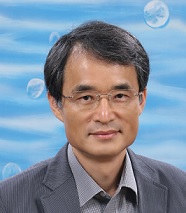 최재식 사진